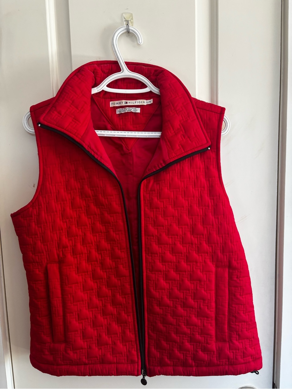 Tommy Hilfiger Red Quilted Sleeveless Zip Vest